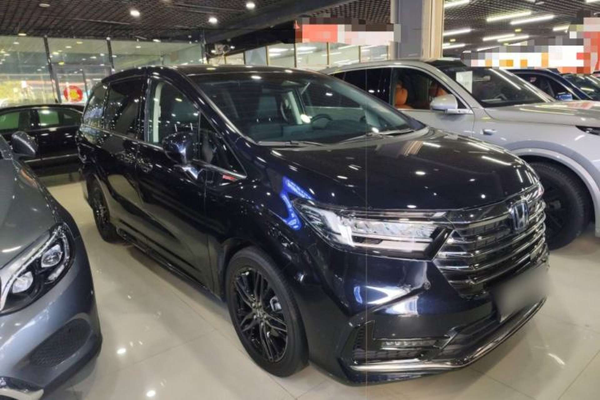 Used Honda Odyssey 2024 2.0L eHEV Sharp·Luxury Edition Exterior 2