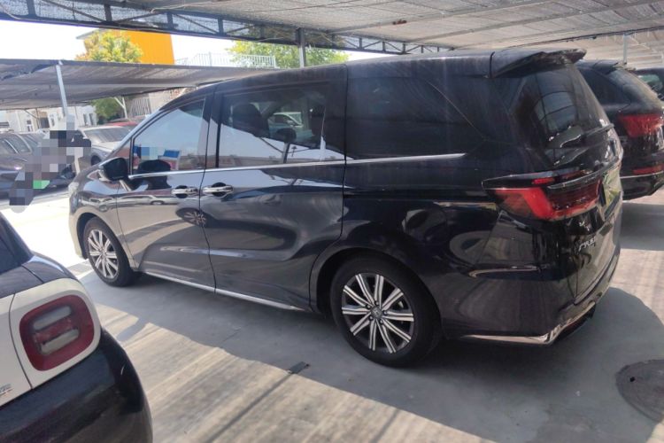 Used Honda Odyssey 2024 2.0L eHEV Sharp & Enjoy Edition Exterior 4