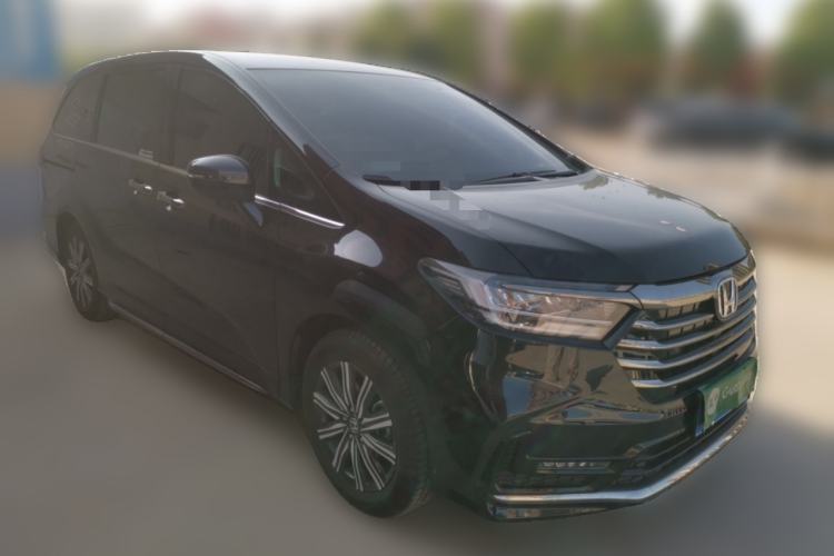Used Honda Odyssey 2024 2.0L eHEV Sharp & Enjoy Edition Front Right 45 Deg