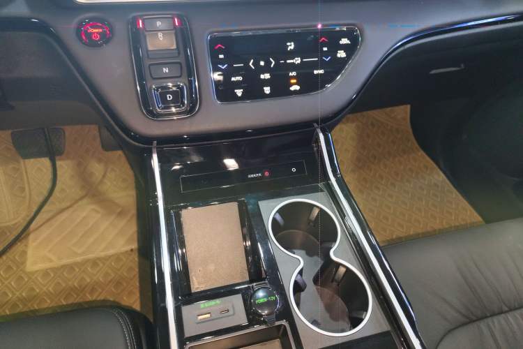 Used Honda Odyssey 2024 2.0L eHEV Sharp·Luxury Edition Gear Lever