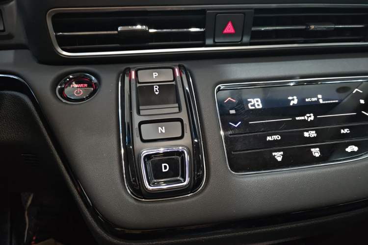 Used Honda Odyssey 2024 2.0L eHEV Sharp & Smart Edition Gear Lever