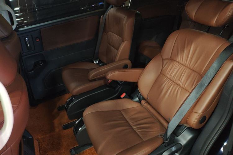Used Honda Odyssey 2024 2.0L eHEV Sharp·Leading Edition Interior 4