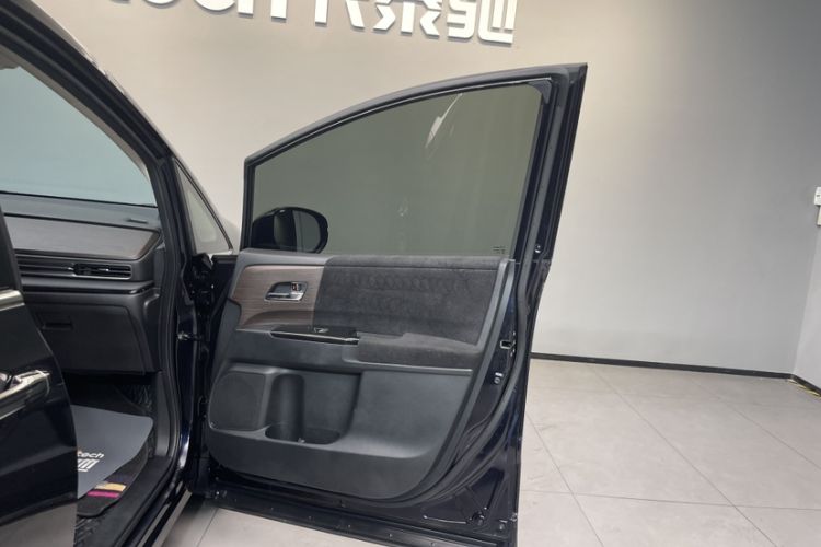 Used Honda Odyssey 2024 2.0L eHEV Sharp & Enjoy Edition Interior 7