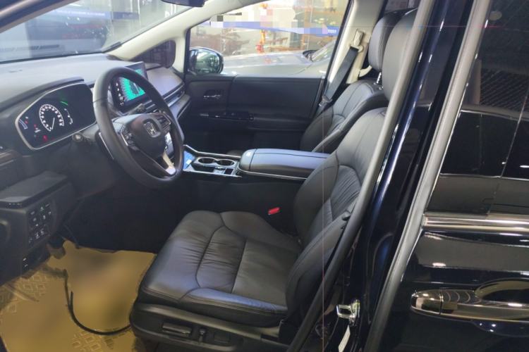 Used Honda Odyssey 2024 2.0L eHEV Sharp·Luxury Edition Left Front Seat
