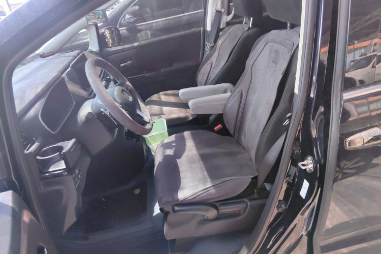 Used Honda Odyssey 2024 2.0L eHEV Sharp & Enjoy Edition Left Front Seat