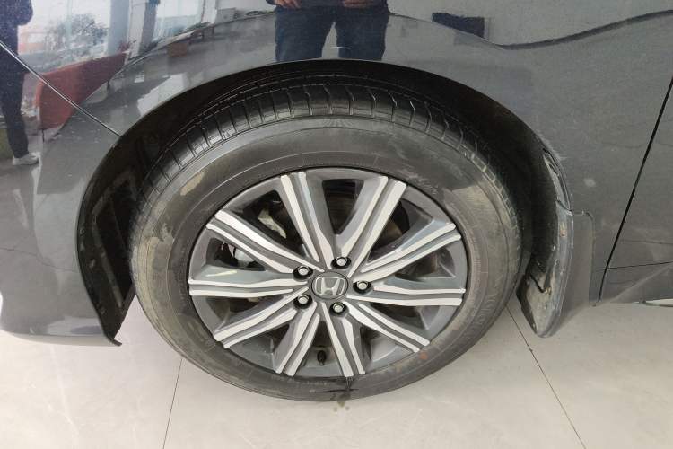 Used Honda Odyssey 2024 2.0L eHEV Sharp & Enjoy Edition Left Front Wheel Hub