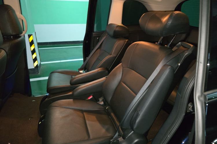 Used Honda Odyssey 2024 2.0L eHEV Sharp & Enjoy Edition Left Rear Seat
