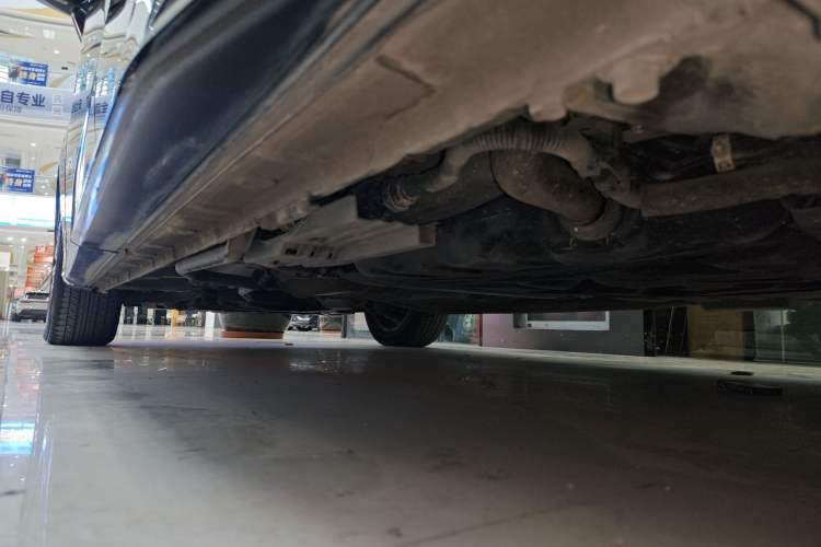 Used Honda Odyssey 2024 2.0L eHEV Sharp & Smart Edition Left Side Sill
