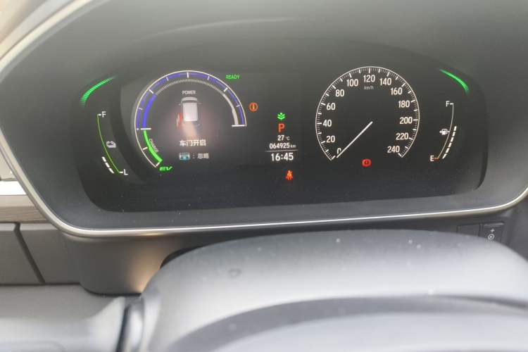Used Honda Odyssey 2024 2.0L eHEV Sharp & Enjoy Edition Odometer Close Up