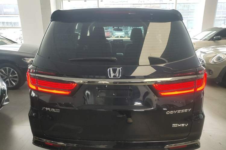 Used Honda Odyssey 2024 2.0L eHEV Sharp & Enjoy Edition Rear