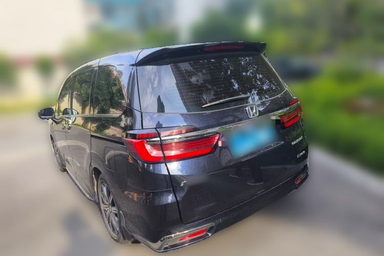 Used Honda Odyssey 2024 2.0L eHEV Sharp & Enjoy Edition Rear Left 45 Deg