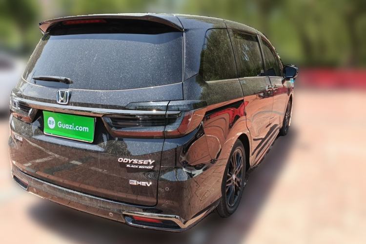Used Honda Odyssey 2024 2.0L eHEV Sharp – Supreme Edition Rear Right 45 Deg
