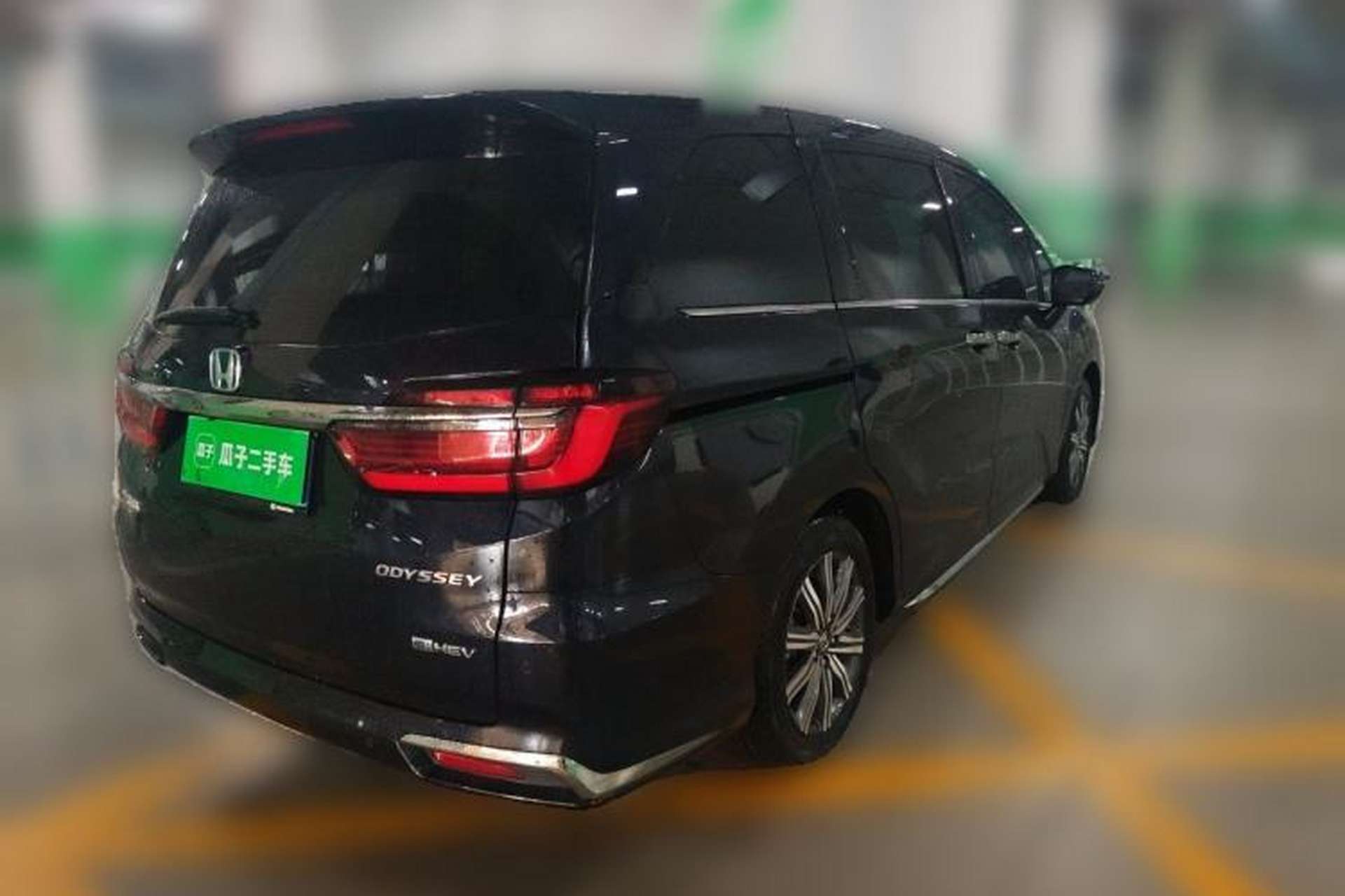 Used Honda Odyssey 2024 2.0L eHEV Sharp & Smart Edition Rear Right 45 Deg