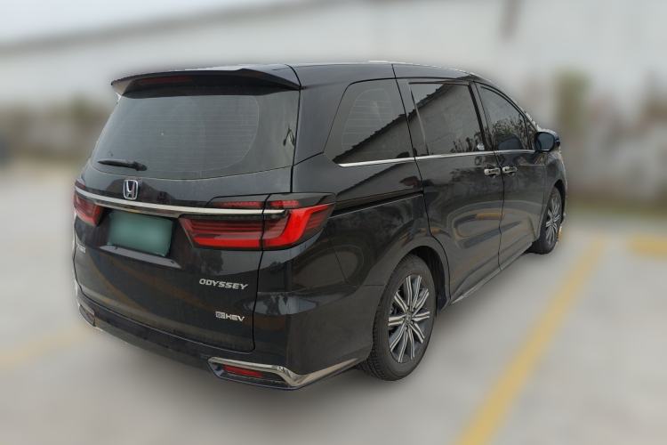 Used Honda Odyssey 2024 2.0L eHEV Sharp & Enjoy Edition Rear Right 45 Deg