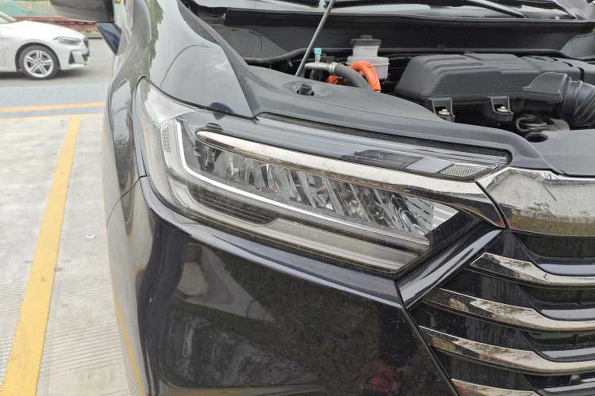 Used Honda Odyssey 2024 2.0L eHEV Sharp & Enjoy Edition Right Front Headlight