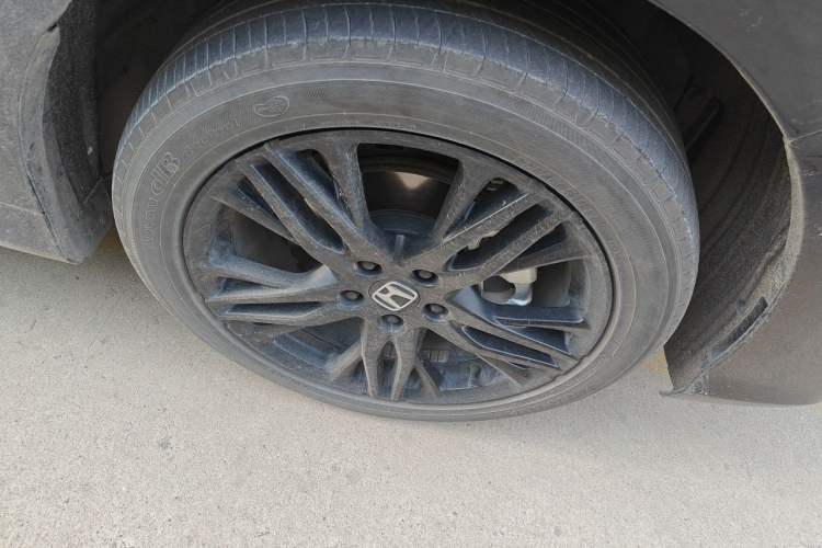 Used Honda Odyssey 2024 2.0L eHEV Sharp – Supreme Edition Right Front Wheel Hub