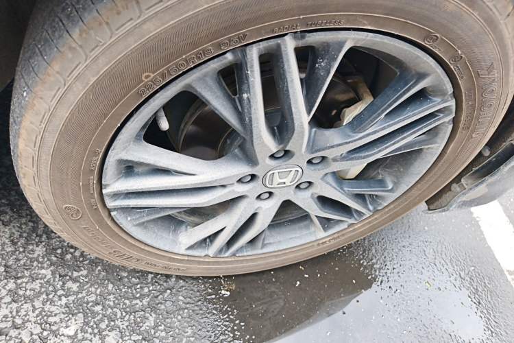 Used Honda Odyssey 2024 2.0L eHEV Sharp – Supreme Edition Right Front Wheel Hub