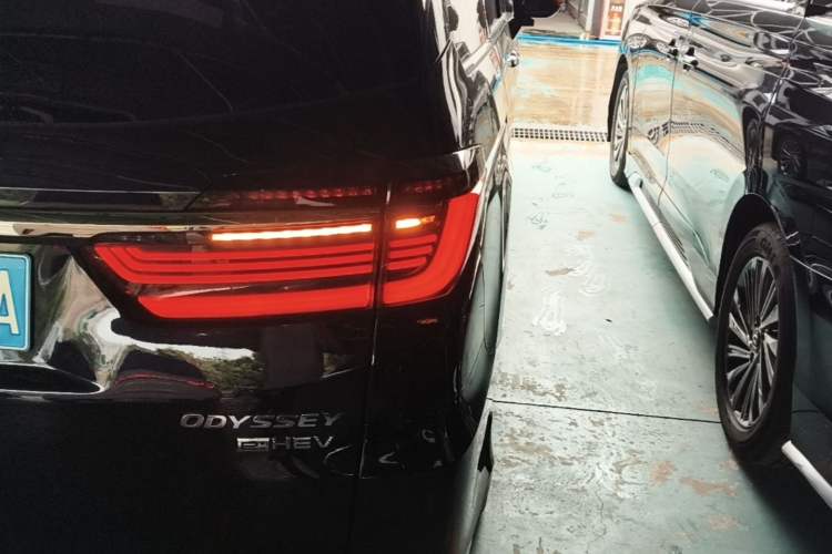 Used Honda Odyssey 2024 2.0L eHEV Sharp·Luxury Edition Right Rear Taillight