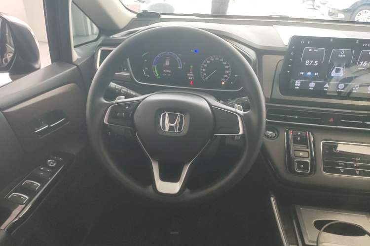 Used Honda Odyssey 2024 2.0L eHEV Sharp & Enjoy Edition Steering Wheel