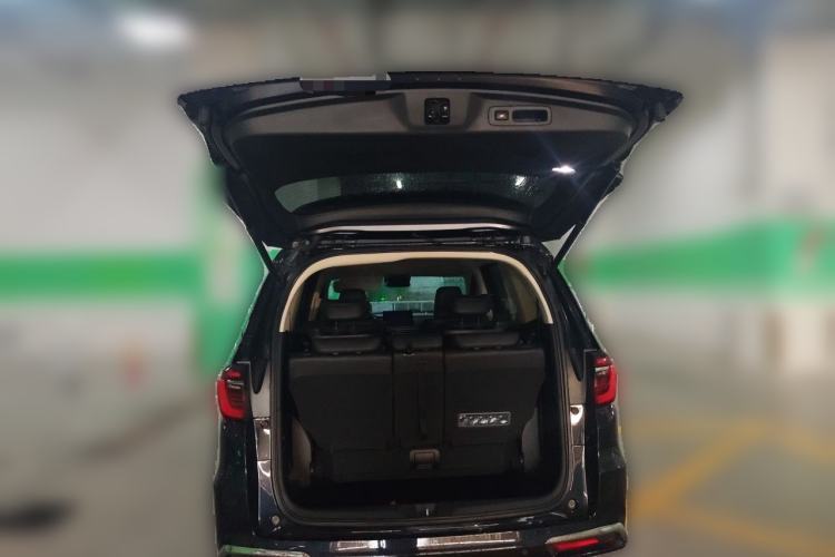 Used Honda Odyssey 2024 2.0L eHEV Sharp & Smart Edition Trunk