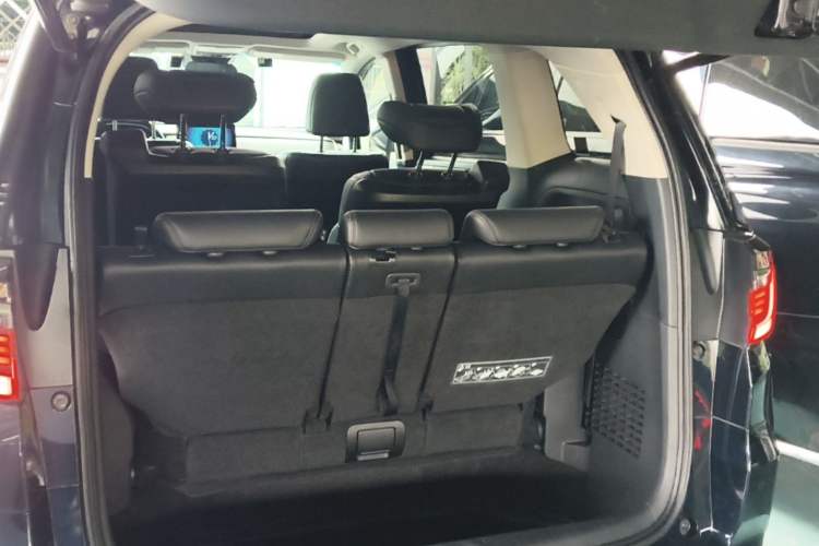 Used Honda Odyssey 2024 2.0L eHEV Sharp·Luxury Edition Trunk