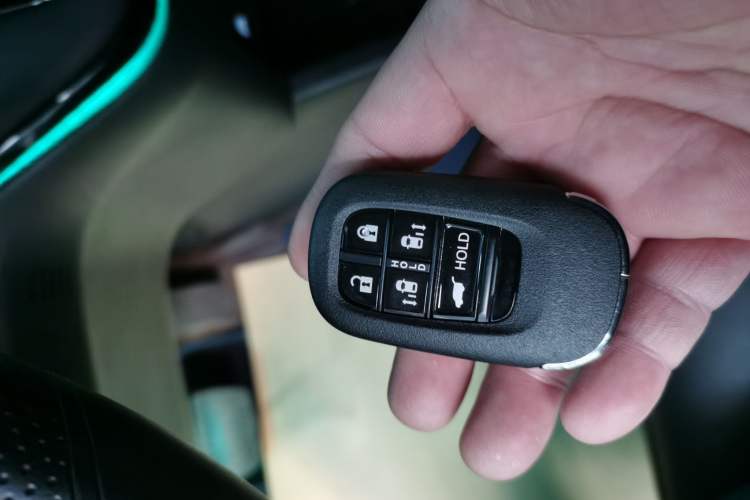 Used Honda Odyssey 2024 2.0L eHEV Sharp & Smart Edition Vehicle Key