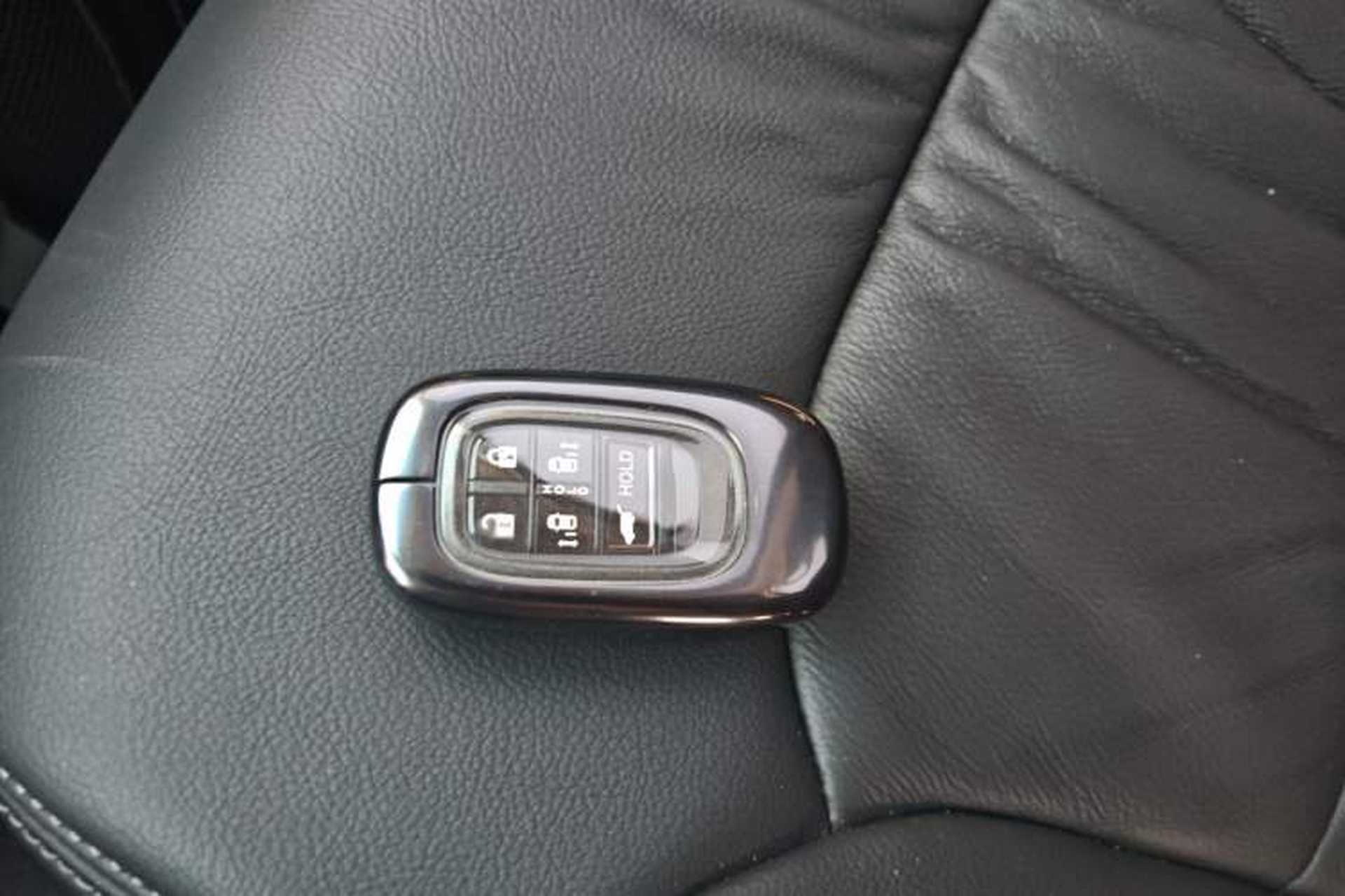 Used Honda Odyssey 2024 2.0L eHEV Sharp & Smart Edition Vehicle Key