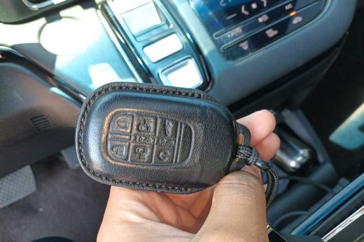 Used Honda Odyssey 2024 2.0L eHEV Sharp – Supreme Edition Vehicle Key