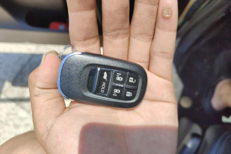 Used Honda Odyssey 2024 2.0L eHEV Sharp & Smart Edition Vehicle Key