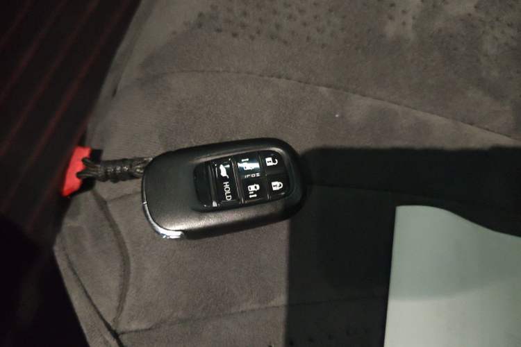 Used Honda Odyssey 2024 2.0L eHEV Sharp & Smart Edition Vehicle Key