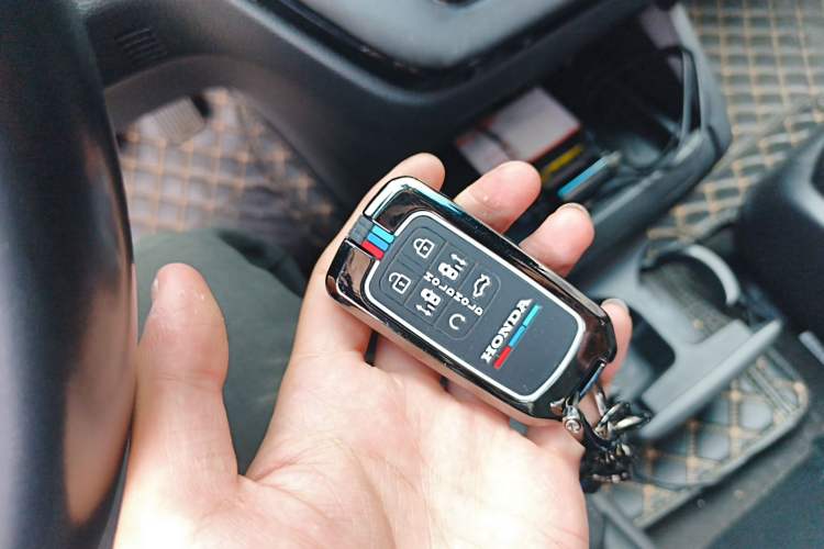 Used Honda Odyssey 2024 2.0L eHEV Sharp – Supreme Edition Vehicle Key