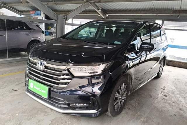 Used Honda Odyssey 2024 2.0L eHEV Sharp & Smart Edition