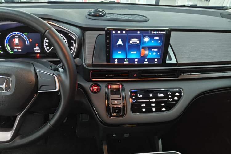 Used Honda Odyssey 2024 2.0L eHEV Sharp & Enjoy Edition Audio And AC Panel