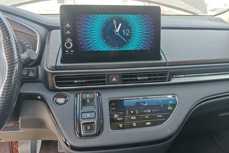 Used Honda Odyssey 2024 2.0L eHEV Sharp·Luxury Edition Audio And AC Panel