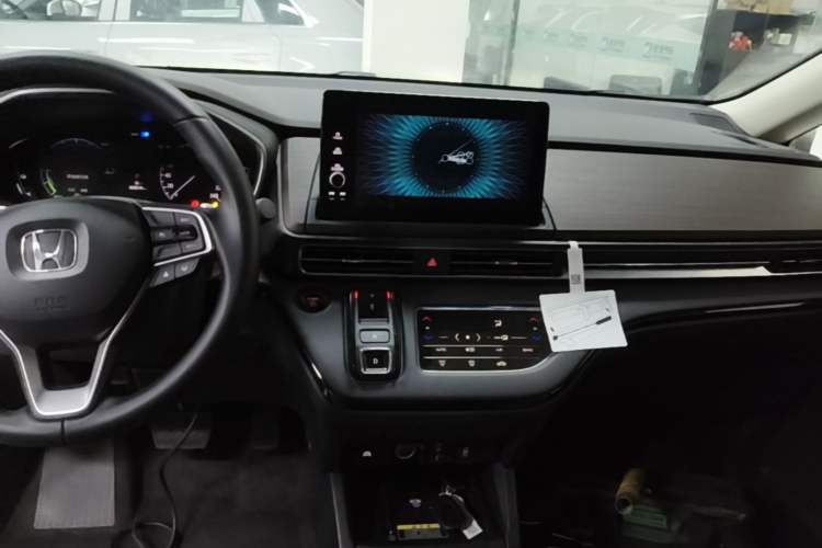 Used Honda Odyssey 2024 2.0L eHEV Sharp·Luxury Edition Audio And AC Panel