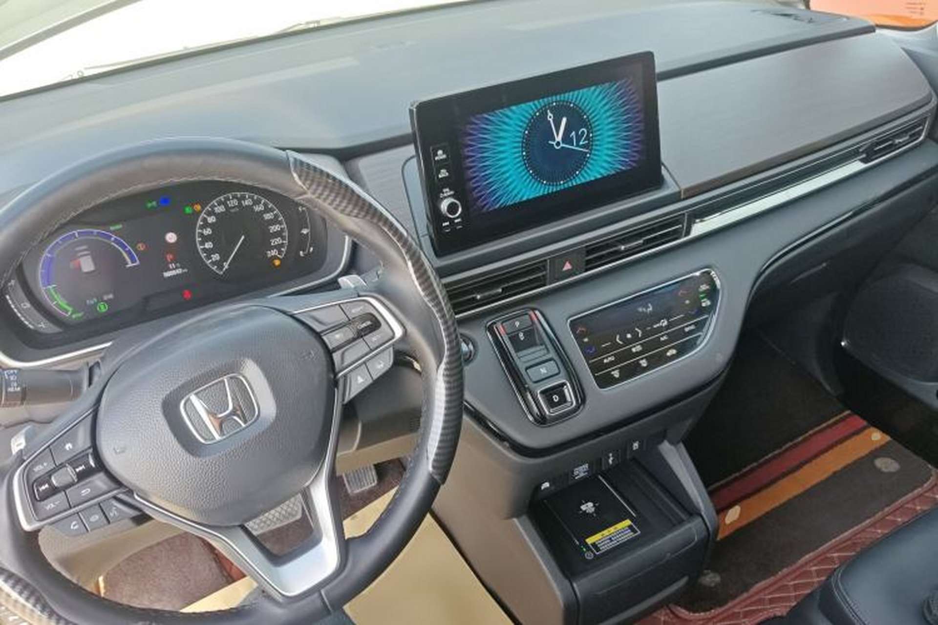 Used Honda Odyssey 2024 2.0L eHEV Sharp·Luxury Edition Center Console