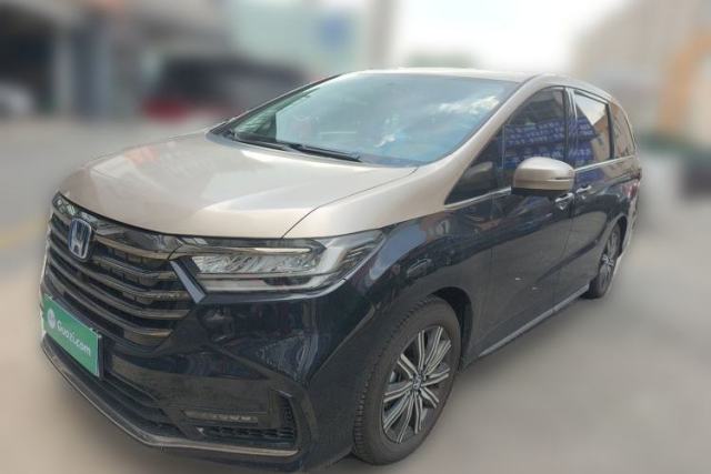 Ojetý Honda Odyssey 2024 2.0L eHEV Sharp & Enjoy Edition