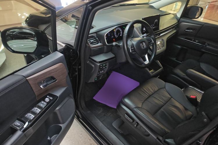 Used Honda Odyssey 2024 2.0L eHEV Sharp·Luxury Edition Driver Seat