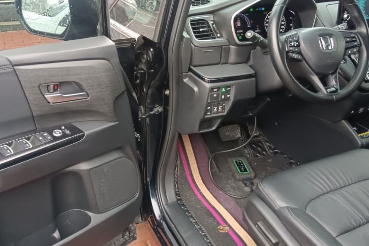 Used Honda Odyssey 2024 2.0L eHEV Sharp – Supreme Edition Driver Seat