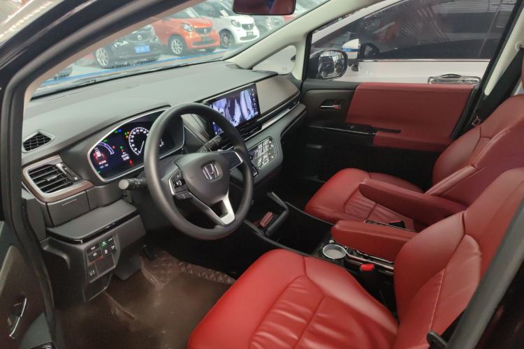 Used Honda Odyssey 2024 2.0L eHEV Sharp & Enjoy Edition Driver Seat