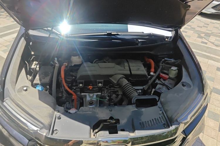 Used Honda Odyssey 2024 2.0L eHEV Sharp & Smart Edition Engine Bay