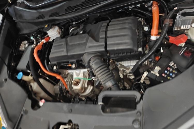 Used Honda Odyssey 2024 2.0L eHEV Sharp·Leading Edition Engine Bay