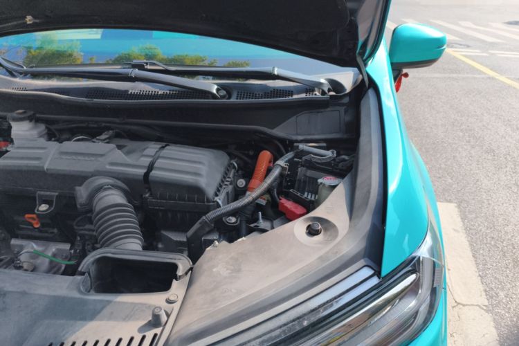 Used Honda Odyssey 2024 2.0L eHEV Sharp & Smart Edition Engine Bay Left