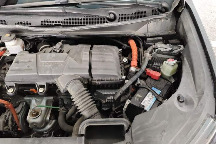 Used Honda Odyssey 2024 2.0L eHEV Sharp & Enjoy Edition Engine Bay Left