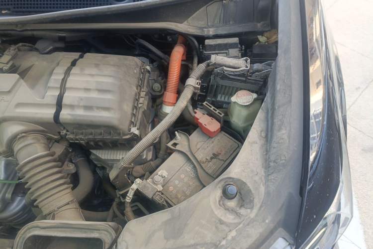 Used Honda Odyssey 2024 2.0L eHEV Sharp & Enjoy Edition Engine Bay Left