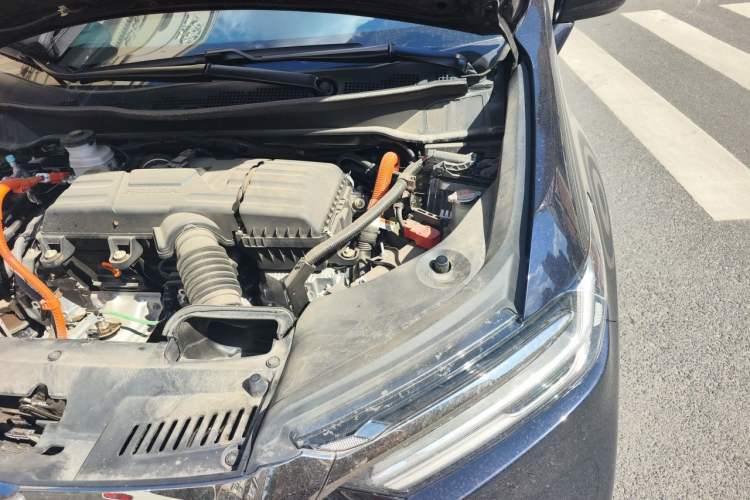Used Honda Odyssey 2024 2.0L eHEV Sharp & Enjoy Edition Engine Bay Left