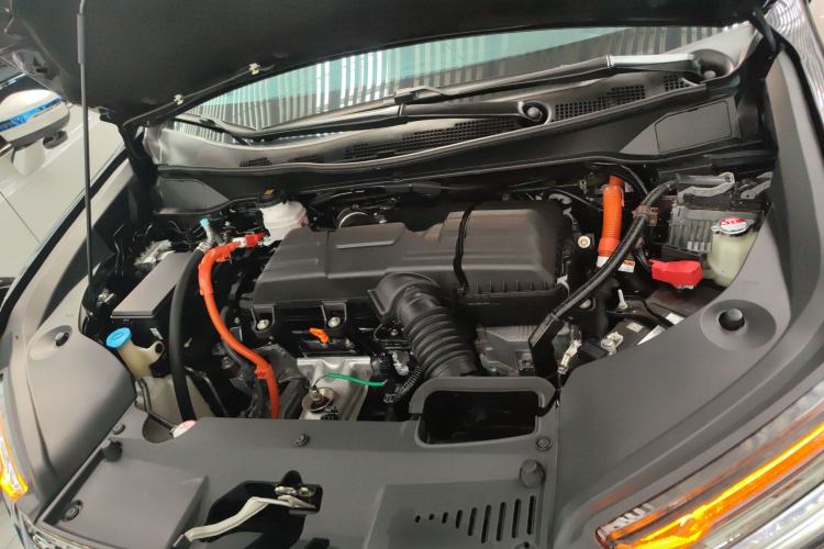 Used Honda Odyssey 2024 2.0L eHEV Sharp & Enjoy Edition Engine Bay
