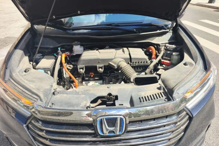 Used Honda Odyssey 2024 2.0L eHEV Sharp & Enjoy Edition Engine Bay