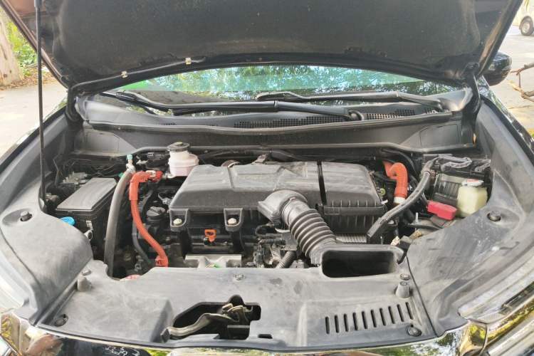 Used Honda Odyssey 2024 2.0L eHEV Sharp & Smart Edition Engine Bay
