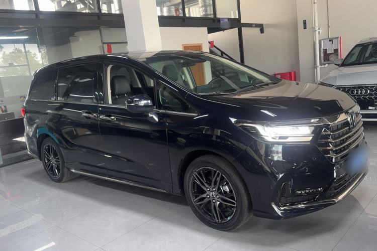 Used Honda Odyssey 2024 2.0L eHEV Sharp·Luxury Edition Exterior 2
